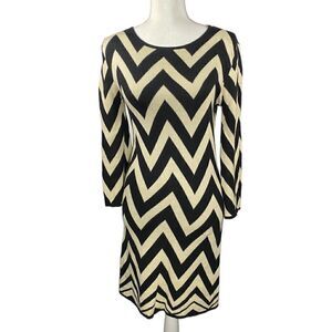 Chevron Form Fitting Rue 21 Black and Beige Wide Sleeve Dress Size Small
